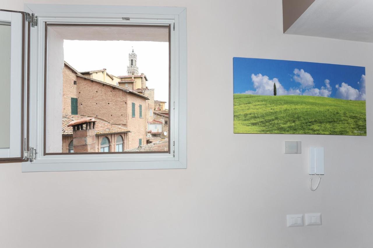 Appartement La Finestra Sulla Torre à Sienne Extérieur photo